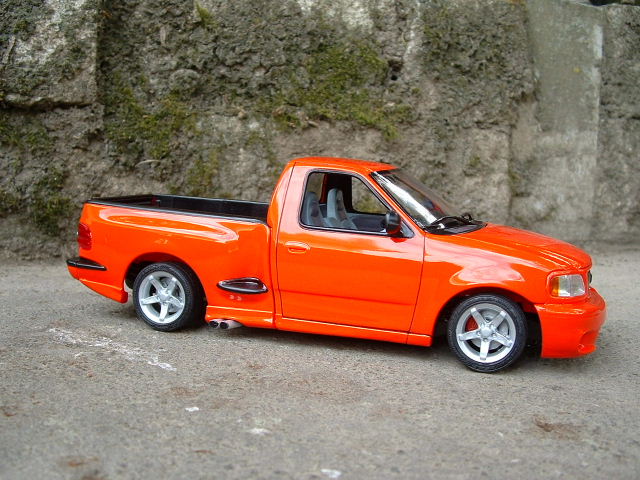 Ford lightning revell #10